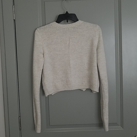 Abercrombie and Fitch Cropped Sweater - Picture 2 of 5